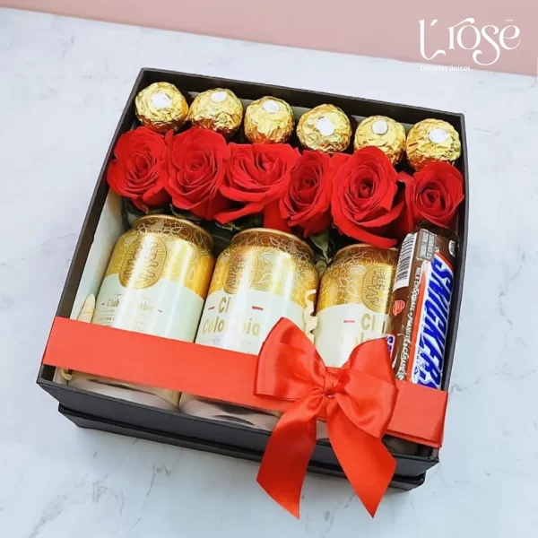 #215 Caja con rosas, chocolates y licor