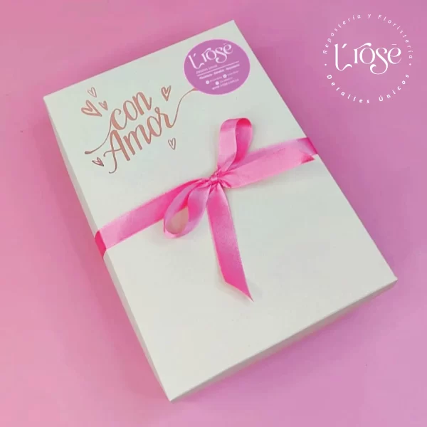 #211 Caja con fresas bañadas en chocolate y mensaje en chocolate - Imagen 2