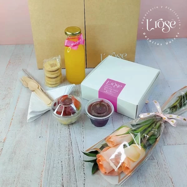 #22 Desayuno en mesa plegable - Imagen 2