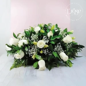 #241 Cubre caja con rosas y azucenas