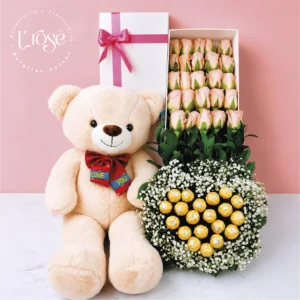 #107 Peluche, caja con rosas, yisophilia y Ferreros Rocher