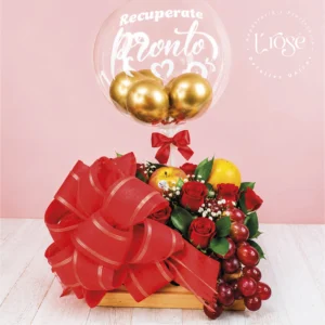 #113 Caja con rosas, frutas y globo burbuja