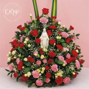 #124 Arreglo floral con virgen