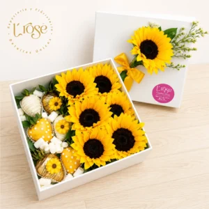 #311 Caja con girasoles y fresas con chocolate