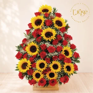 #351 Arreglo de rosas, girasoles y yisophilia