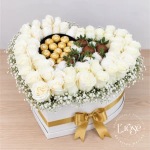 #471 Caja corazón grande con rosas, chocolates y fresas con chocolate
