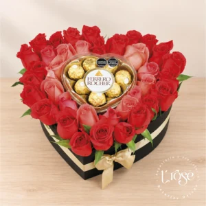 #484 Caja corazón con rosas y chocolates
