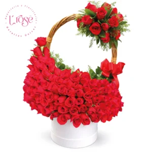 #497 Arreglo Gigante de rosas en forma de corazón feliz cumpleaños
