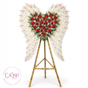 #9 Arreglo floral en forma de alas
