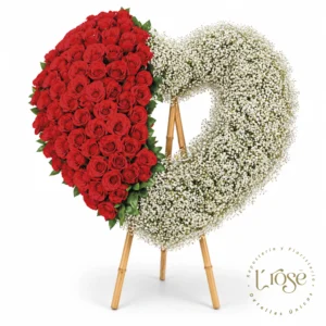 #362 Arreglo floral grande de rosas y yisophilia en forma de corazón con soporte