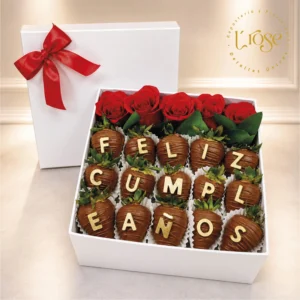 #177 Caja con rosas y fresas con chocolate