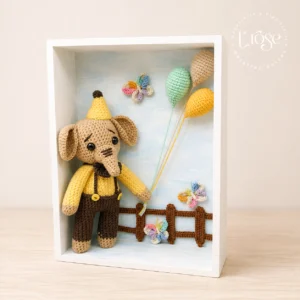 Cuadro de Madera con Elefante Amigurumi