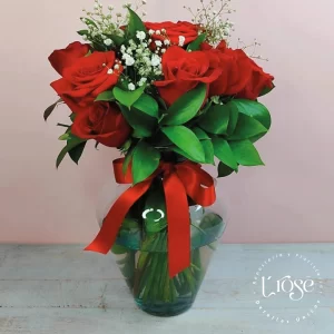 #136 jarrón con rosas