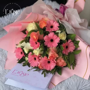 #273 Ramillete de rosas y gerberas