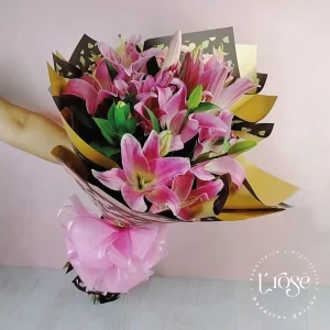 #467 Bouquet de lirios