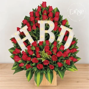 #482 Arreglo de rosas con HBD luces
