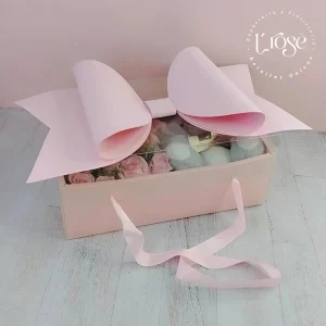 #511 Caja con rosas, peluche y chocolates