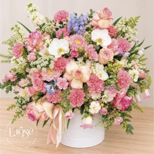 #557 Caja cilindro con flores
