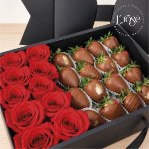 #562 Box Luxury Rosas & Fresas