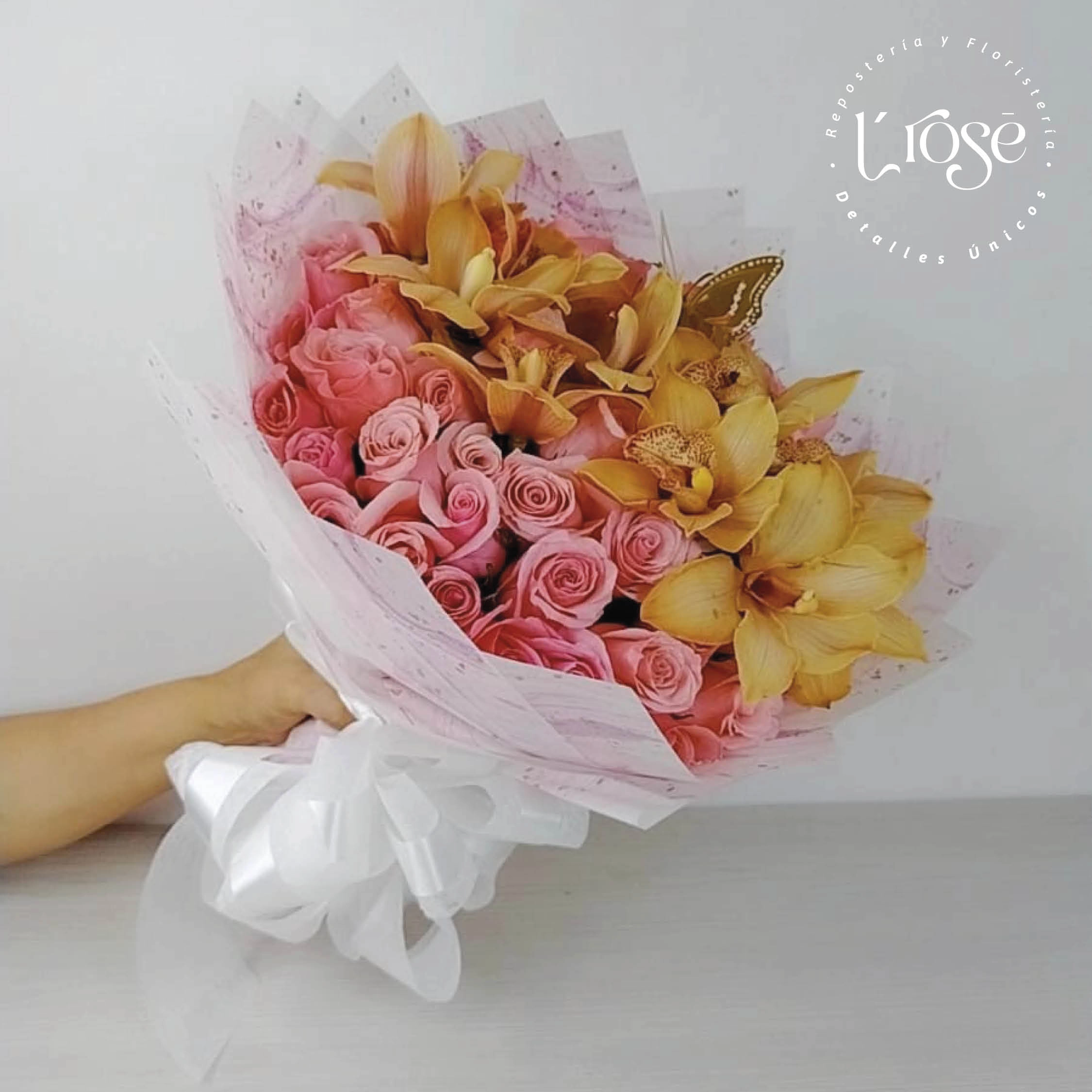#595 Bouquet Premium de Rosas y Orquídeas